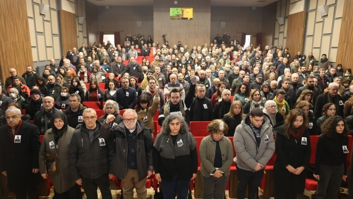 Gazeteci Hüseyin Aykol için tören düzenleniyor - Resim : 1