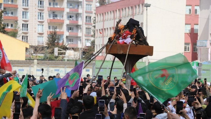 Newroz 2026: 6 ilde kutlamalar yapıldı - Resim : 2