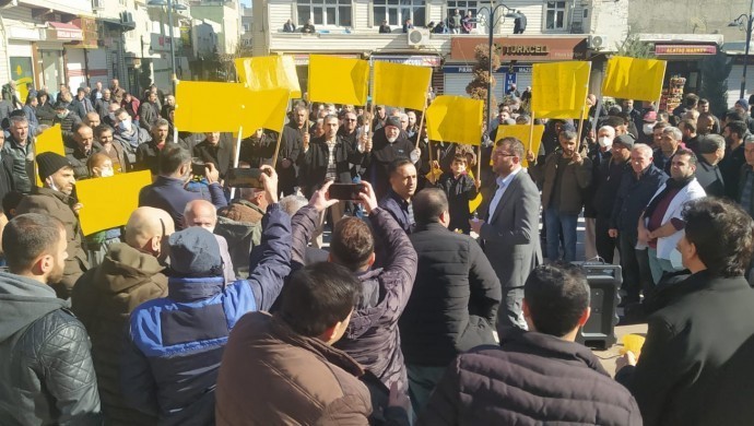 Mardin ve Diyarbakır'da elektrik zammı protestosu: Polis müdahale etti - Resim : 1
