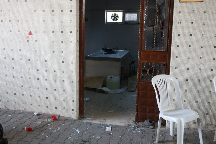 Alevi kurumları: Cemevlerimizin kolluk güçlerince basılması politiktir - Resim : 1