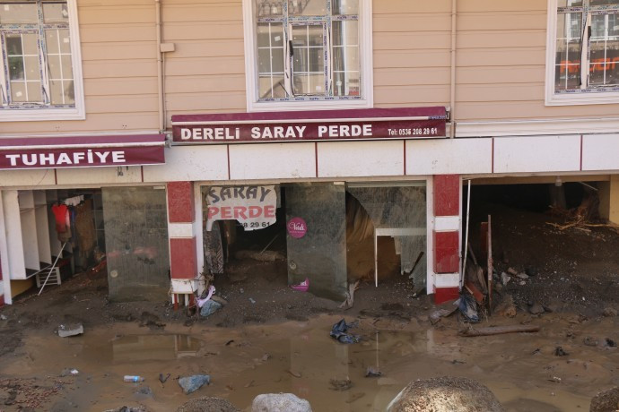Sel mağdurları anlatıyor: Çocuklarda hastalık başladı - Resim : 1