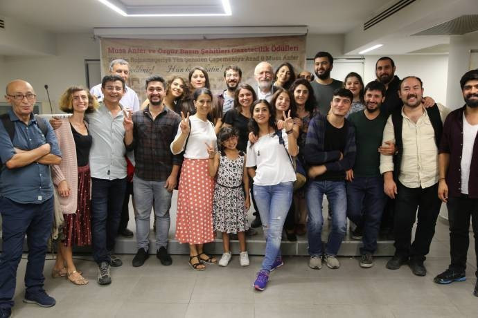 Muhabirimiz Rıfat Doğan ödülünü aldı - Resim : 4