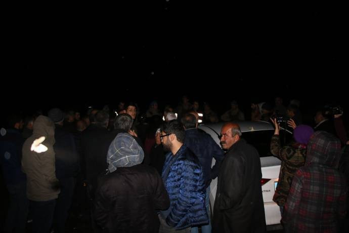 Medya Çınar'ın cenaze törenine katılmak isteyenler engellendi - Resim : 1