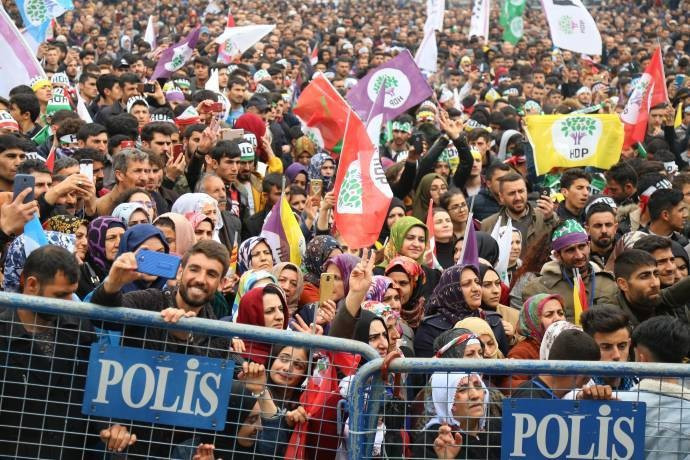 'Gittiği her yerde Sırrı Sakık'ı soruyor' - Resim : 1