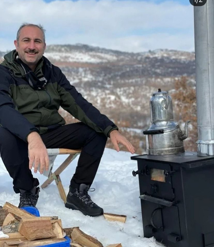 İstifa sonrası Abdulhamit Gül'den ilk fotoğraf - Resim : 1