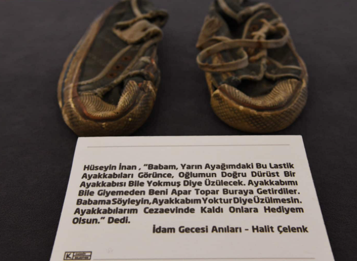 ‘Üç fidan’ın idamlarının 50’nci yılına özel sergi: Bir Avuçtular Deniz Oldular - Resim : 1