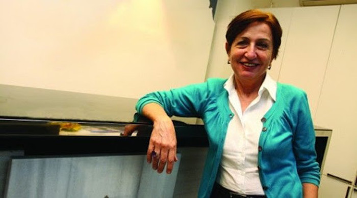 binnaz-toprak-g.jpg