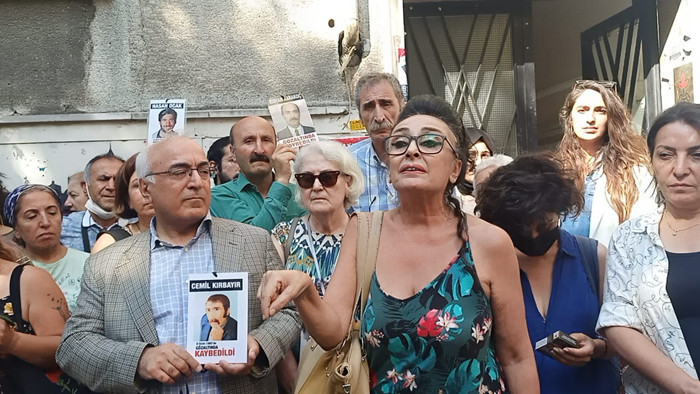 Serbest bırakılanlar alkışlarla karşılandı: Adalet ve hakikat mücadelesi kesintisiz bir mücadeledir - Resim : 2