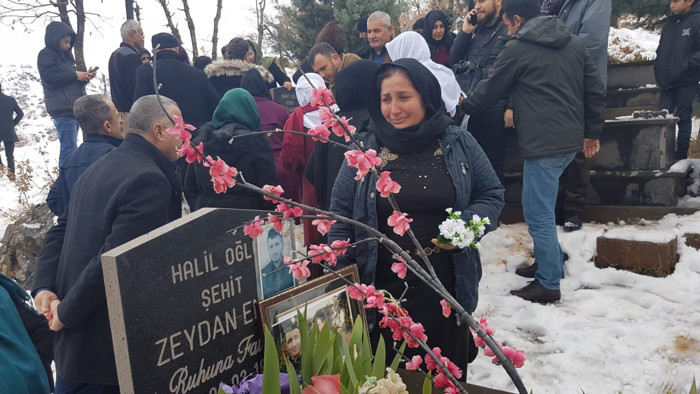 Roboski Katliamı'nın 8. yıl dönümü: Aileler siyaha büründü - Resim : 1