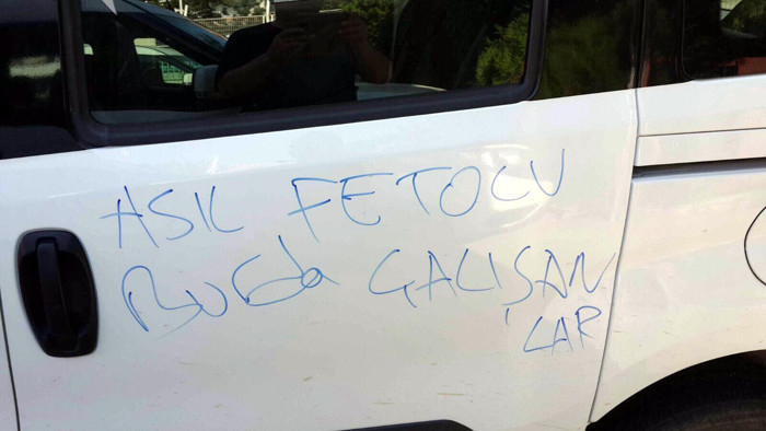 'Fethullah çok yaşa' yazdı gözaltına alındı - Resim : 1