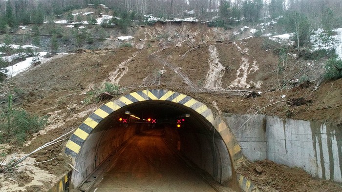 Bolu Dağı Tüneli'ndeki heyelanın boyutu gün ağarınca ortaya çıktı - Resim : 2