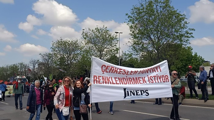 İstanbul Maltepe'de 1 Mayıs'a binler katıldı: Birlikte değiştireceğiz - Resim : 1