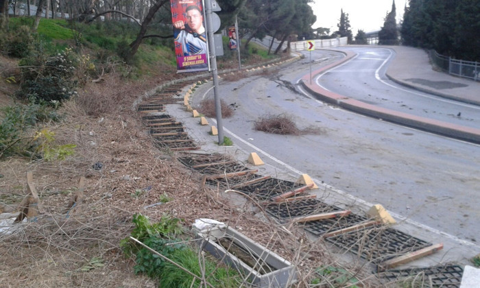 Maçka'da polis ablukasında nöbet - Resim : 2