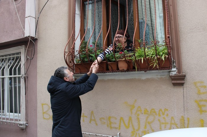 CHP Beyoğlu adayı Alper Taş: Garantimiz yok ama seçimi alırsak sürpriz olmaz - Resim : 1