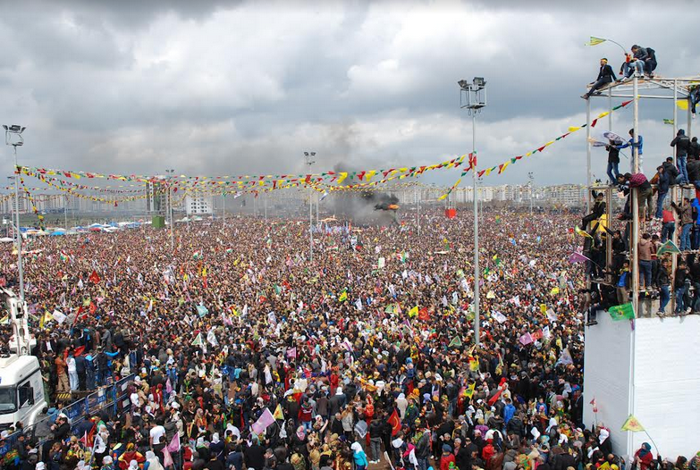 Akademisyen Cuma Çiçek: Kürtler iki sağcı, muhafazakâr ittifak bloku ile karşı karşıya - Resim : 3