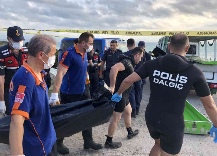 Sinop'ta bulunan cesedin Kastamonu'da sele kapılan Recep Bakırcı'ya ait olduğu belirlendi - Resim : 1