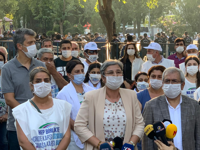 ‘Barış Zinciri’ne polis engeli - Resim : 1