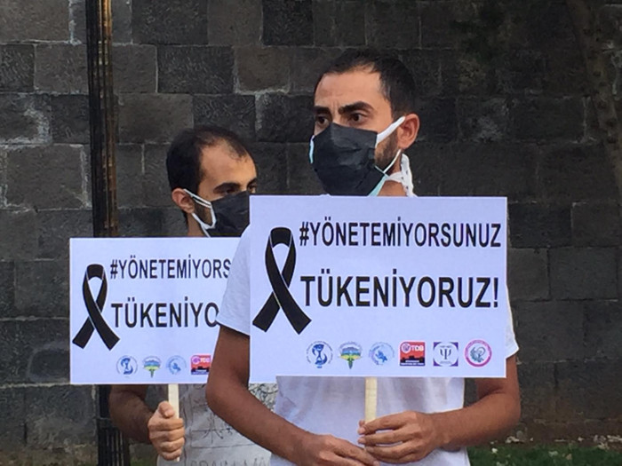 Sağlık çalışanları: Her gün ölüyoruz, her gün tükeniyoruz - Resim : 1