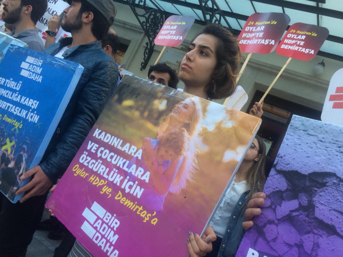 Demirtaş için Bir Adım Daha - Resim : 2