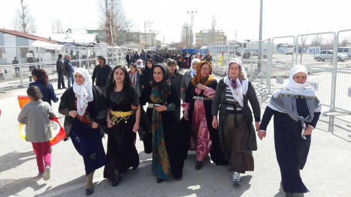 Newroz kutlamaları - Resim: 13