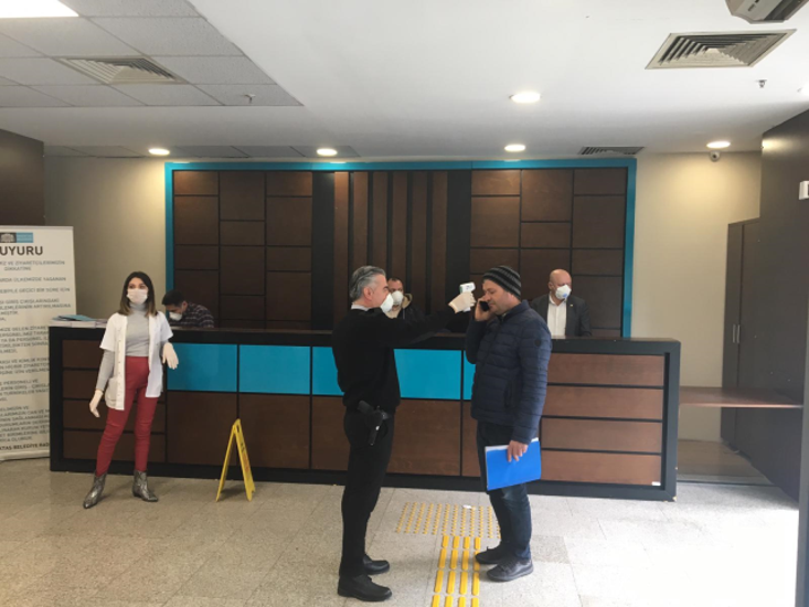 Koronavirüs: İstanbul’daki CHP’li belediyeler ne gibi önlemler alıyor? - Resim : 1