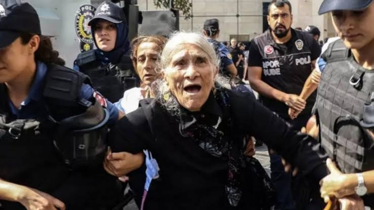 Cumartesi Anneleri’nin simge isimlerinden Emine Ocak anıldı - Resim : 2