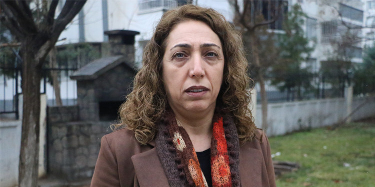 aydeniz-erdoganin-cabalari-nafile-acin-kapilari-ocalan-konussun.jpg