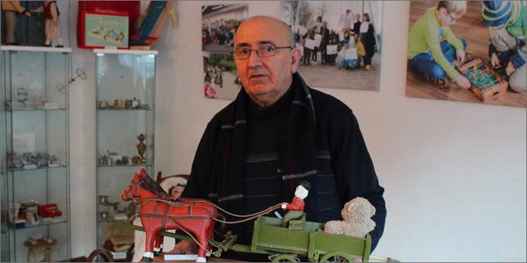 Şair ve yazar Molla Demirel ile şiir ve edebiyat üzerine söyleşi - Resim : 1
