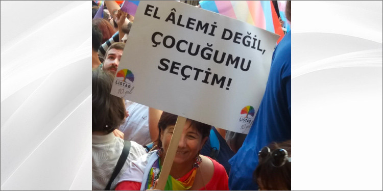 'Evlatların ebeveynlerine borçlu olmadığını unutmayalım!' - Resim : 3