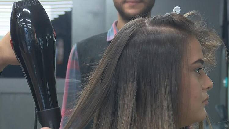 Kalıcı saç düzleştirmede kanser tehlikesi: Dörtten fazla yaptıran risk altında - Resim: 1