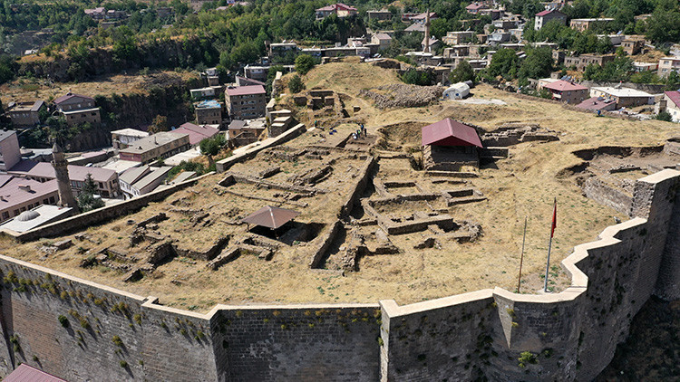 10-2022-04102022-bitlis2.jpg
