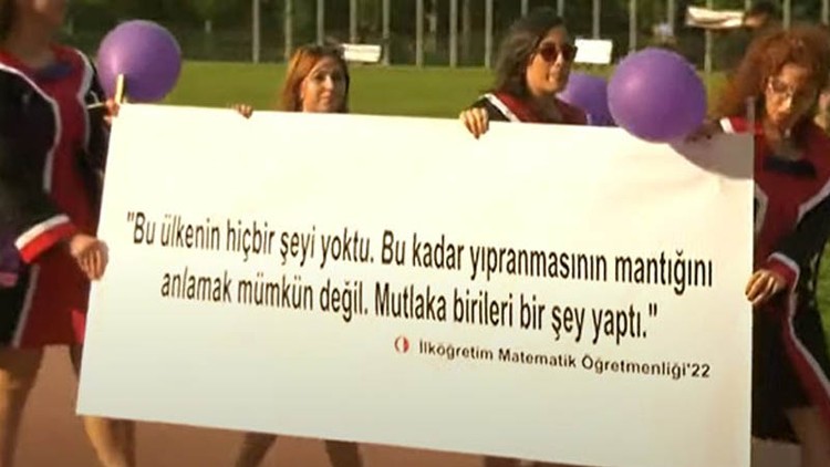 ODTÜ'lüler engellere rağmen Devrim Stadyumu'nda - Resim : 3