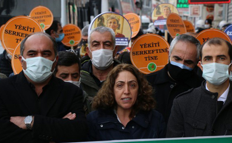 Van'da DBP'nin 'ulusal birlik' açıklamasına polis saldırısı - Resim : 1