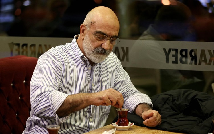 2021 İfade Özgürlüğü Ödülü, İlhan Sami Çomak ile Ahmet Altan'a verildi - Resim : 1