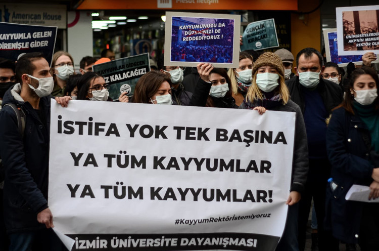 Atanmış rektör AKP'li olunca: İşte, DEÜ'nün kayyım rektörü Hotar'ın icraatleri - Resim : 5