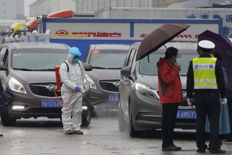 WHO heyeti Coronavirus'ün ilk görüldüğü Wuhan'daki Huanan pazarında - Resim : 2
