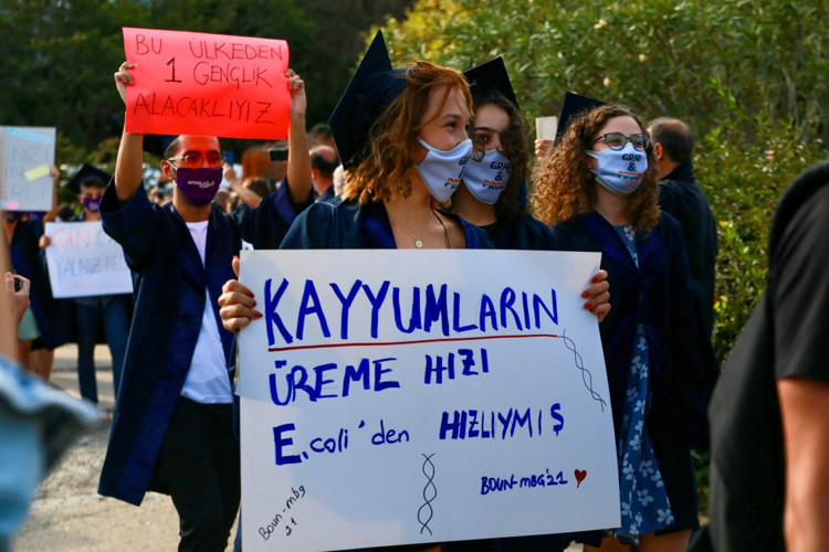 Boğaziçi Üniversitesi'nde Alternatif Mezuniyet Töreni - Resim : 6