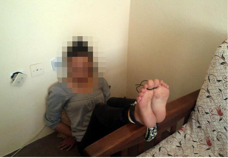 Kadınlara falakaya yatıran kargocuya istenen ceza belli oldu - Resim : 1