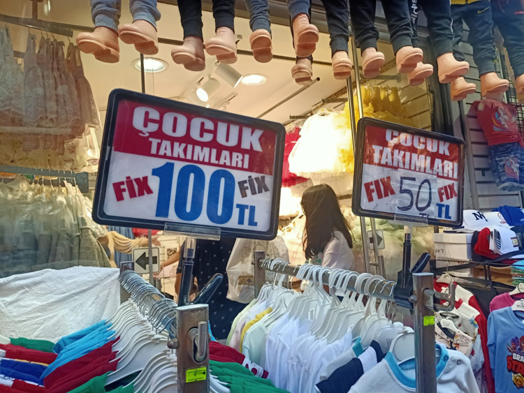 Tartışılan enflasyon rakamlarına halktan yanıt: Gerçek enflasyonu biz biliyoruz - Resim : 1