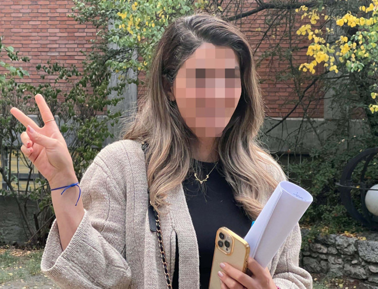 Homa X.: İran rejimi kadını seks objesi olarak görüyor - Resim : 1