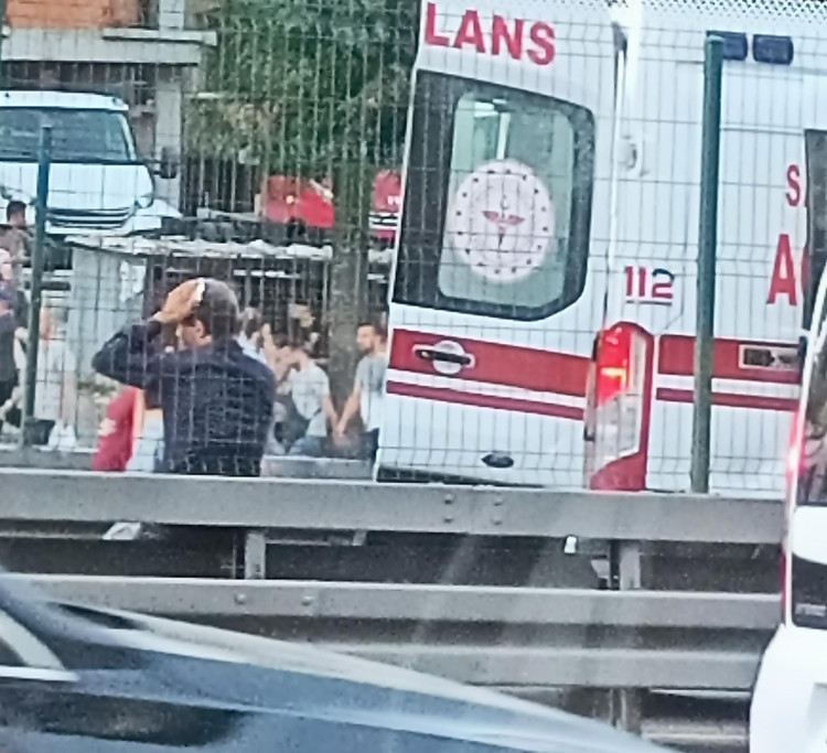 Avcılar'da metrobüs kazası | İETT: 85 yaralı var - Resim : 1