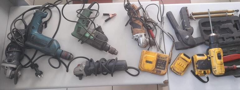 30 bin liralık malzeme çalıp 1700 liraya satmış - Resim : 1