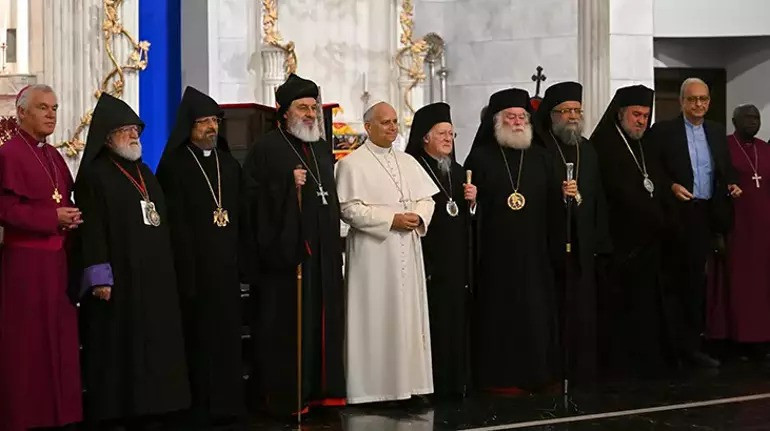 Papa, Mor Efrem Süryani Ortodoks Kilisesi'ni ziyaret etti - Resim : 2