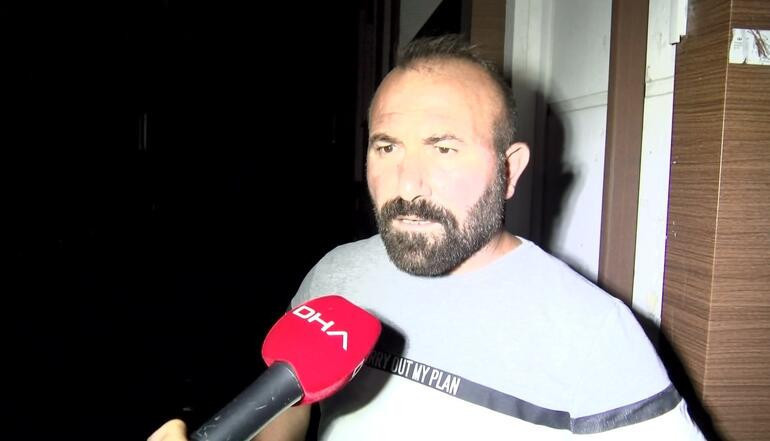Esenyurt'ta evini 4 kez su basan yurttaş: Belediyeyi arıyorum, gelmiyorlar - Resim : 1