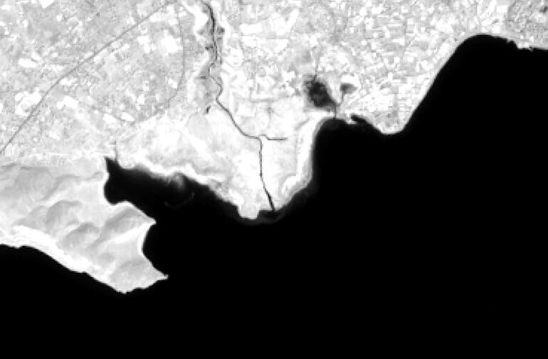 Son yağışlar da yeterli olmadı, Van Gölü'nün şekli kısmen değişti - Resim : 3