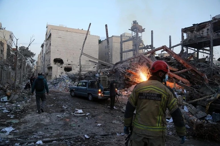 İran Savaşı'nda 24. g&uuml;n | ABD ve İran g&ouml;r&uuml;şmelerine T&uuml;rkiye, Mısır ve Pakistan aracılık etti - Resim : 8