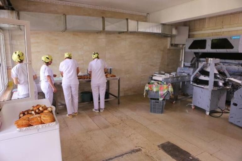 Dersim'de 3 liradan halk ekmek satışı başladı - Resim : 3