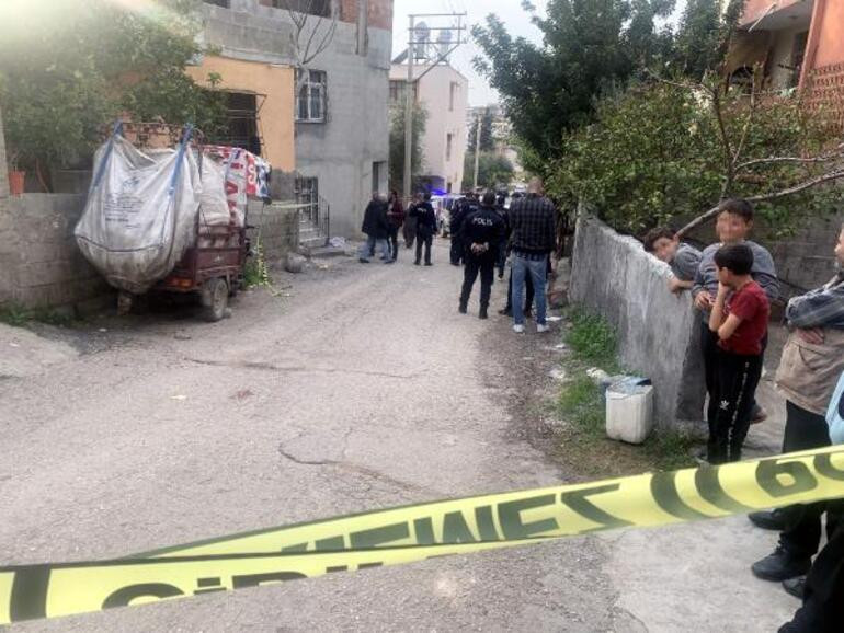 Annesini öldüren zanlı tutuklandı: Başımızı öne eğmişti, vurdum - Resim : 1