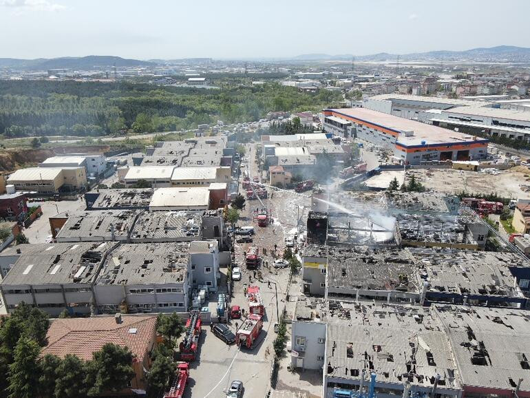 Tuzla'daki fabrikada patlama: 3 kişi hayatını kaybetti - Resim : 3
