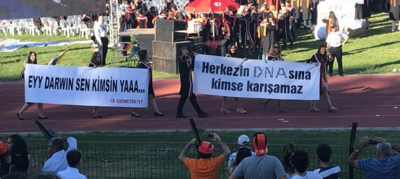 ODTÜ'den çok konuşulacak mezuniyet pankartları - Resim: 12